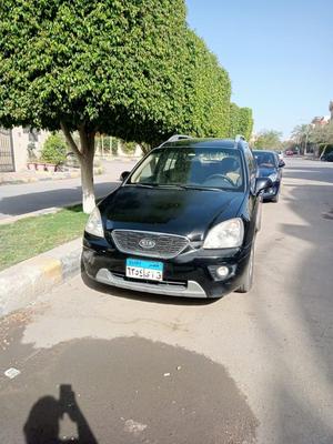 كيا كارينز 2010