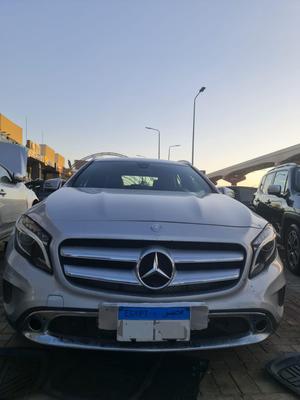 Mercedes GLA 200 2016