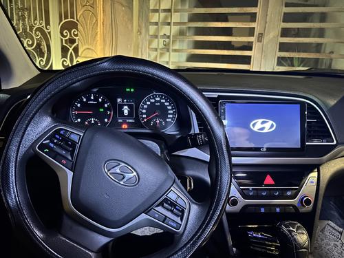 Hyundai Elantra AD 2017