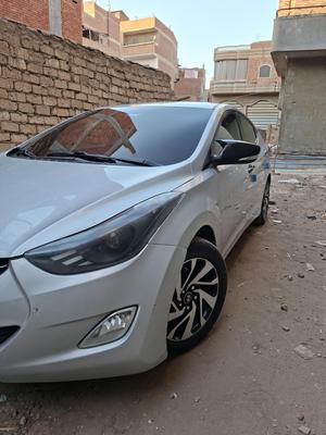 هيونداي إلنترا ام دى 2013