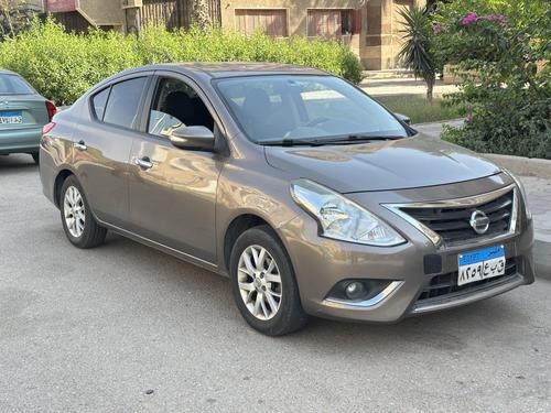 Nissan Sunny 2022