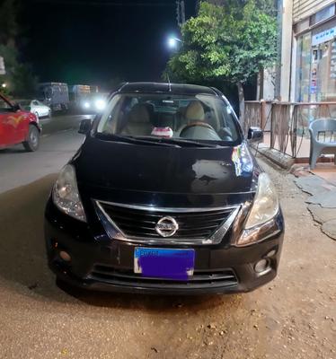Nissan Sunny 2013