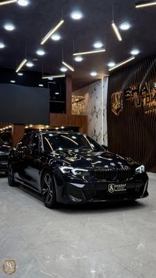 بي ام دبليو 320i 2024