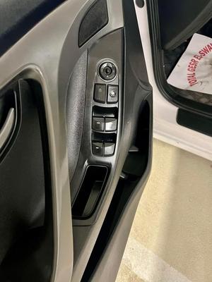 Hyundai Elantra MD 2012