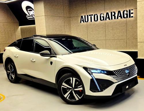 Peugeot 408 2023
