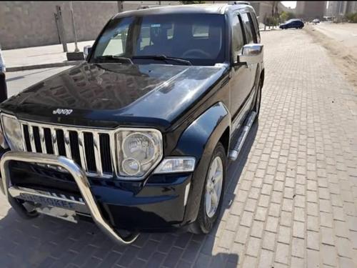 جيب شيروكي 2009
