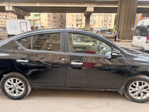 Nissan Sunny 2022