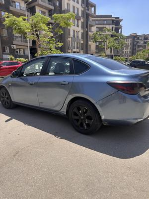 Opel Astra 2016