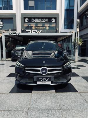 مرسيدس B 180 2020