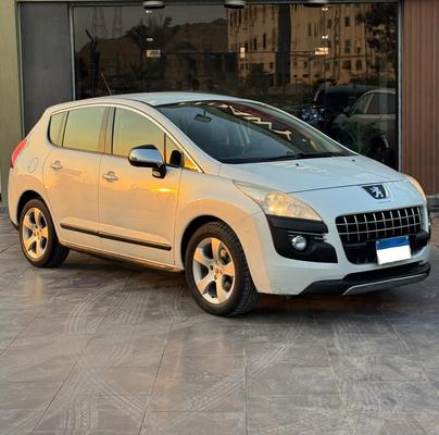 Peugeot 3008 2011