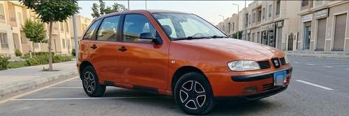 سيات ابيزا 2001