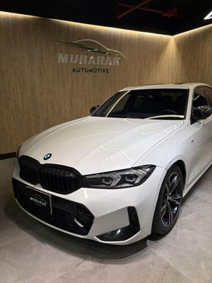 بي ام دبليو 320i 2023