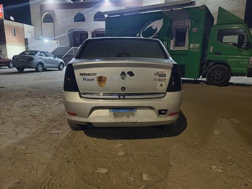 رينو لوجان 2010