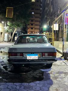 Mercedes 200 1983