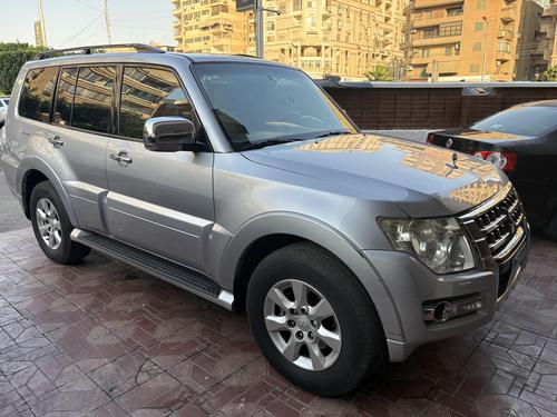 Mitsubishi Pajero 2015