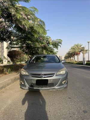 اوبل أسترا 2013