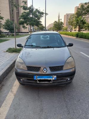 رينو كليو 2004