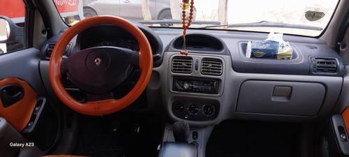 Renault Clio 2003
