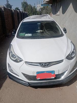 Hyundai Avante 2015