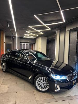 BMW 520 2021