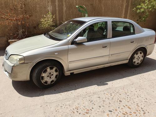 Opel Astra 2004