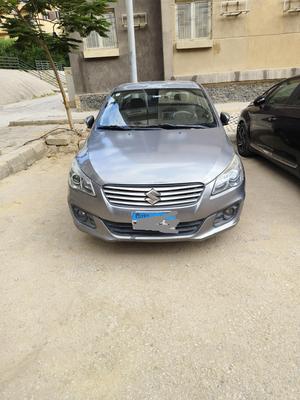 سوزوكى سياز 2015