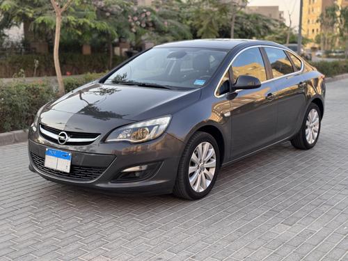 Opel Astra 2016