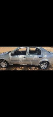 Renault Logan 2010