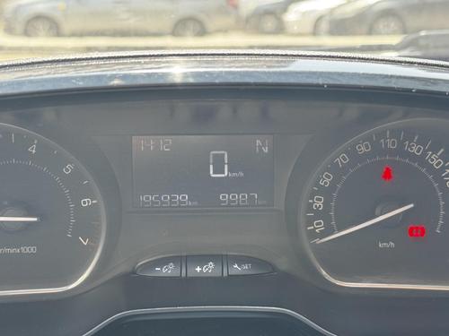 Peugeot 2008 2015