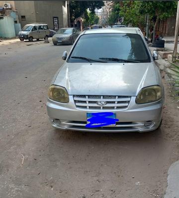Hyundai Verna 2012