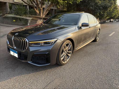 BMW 740 2018