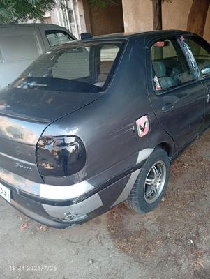 Fiat Siena 2004