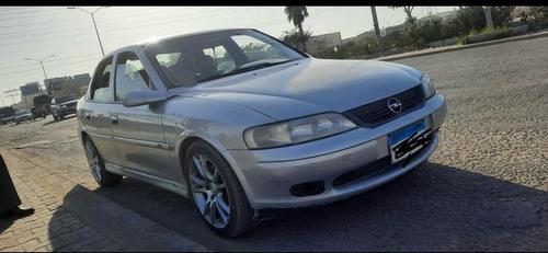 Opel Vectra 2001