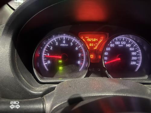 Nissan Sunny 2014