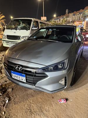 Hyundai Elantra 2020