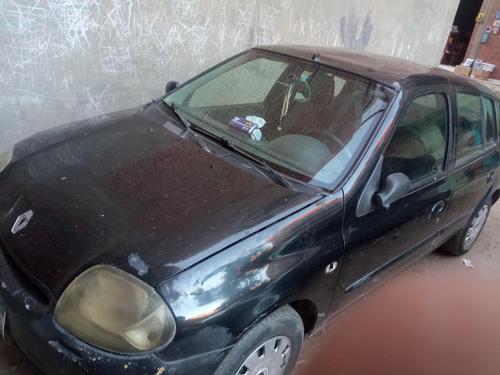 Renault Clio 2002