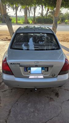 هيونداي افانتي 2002