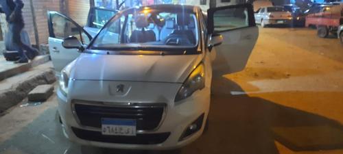 Peugeot 5008 2015
