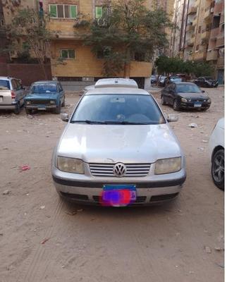 فولكس فاغن بورا 2000