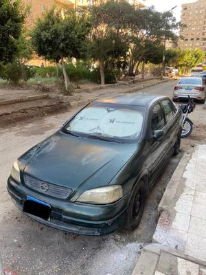 اوبل أسترا 2000
