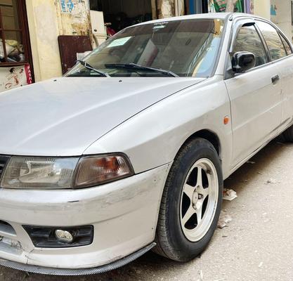 ميتسوبيشي لانسر كرستالة 1999