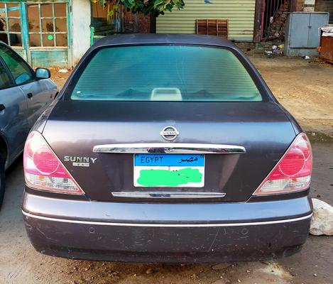 Nissan Sunny 2015