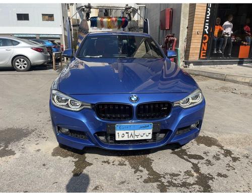بي ام دبليو 320i 2019