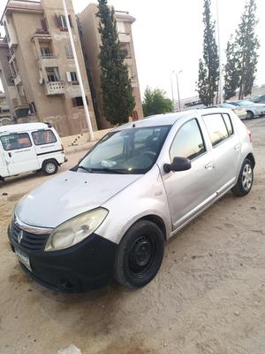 رينو سانديرو 2013