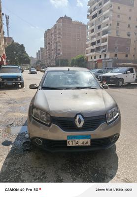 رينو لوجان 2015