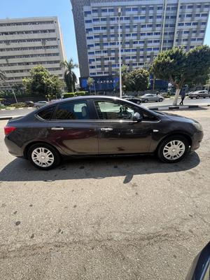 اوبل أسترا 2013