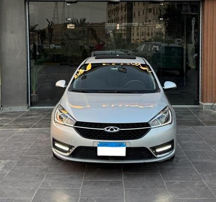 شيرى اريزو 5 2025