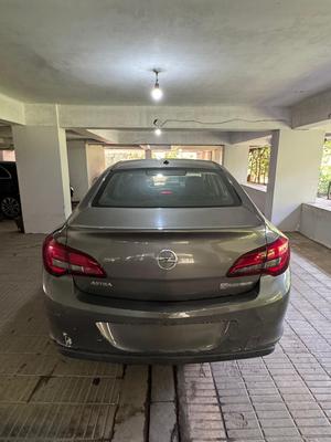 اوبل أسترا 2018