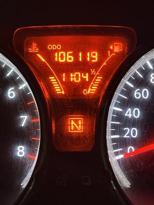 Nissan Sunny 2014