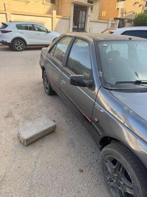 بيجو 405 2007